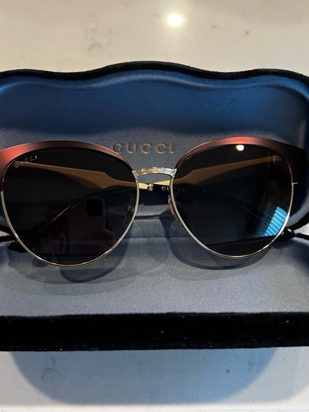 Gucci Women's Round Sunglasses in Brown and Gold